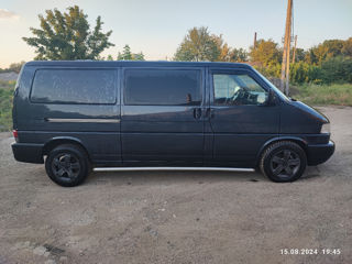 Volkswagen Transporter foto 3