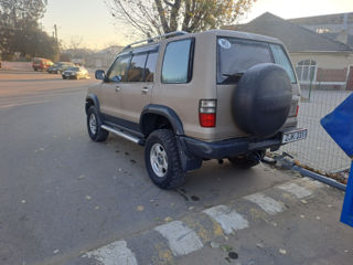 Isuzu Trooper foto 3