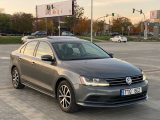 Volkswagen Jetta foto 2