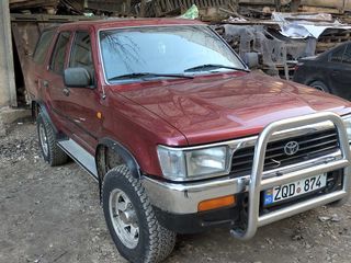 Toyota 4-Runner foto 2