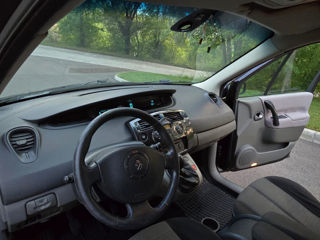 Renault Grand Scenic foto 7