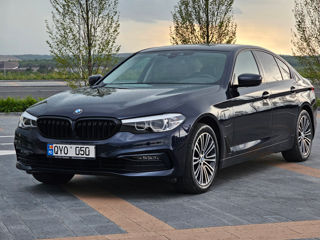 BMW 5 Series foto 0