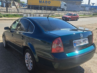 Volkswagen Passat foto 4