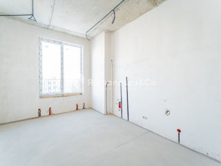 Apartament cu 3 camere, 137 m², Buiucani, Chișinău foto 6