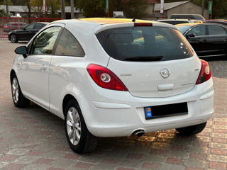 Opel Corsa foto 3