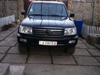 Toyota Land Cruiser foto 2