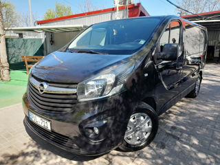 Opel Vivaro foto 5