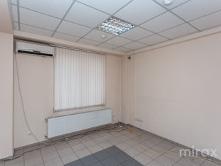 Se vinde oficiu situat în sectorul Centru, str. Petru Rareș. foto 4