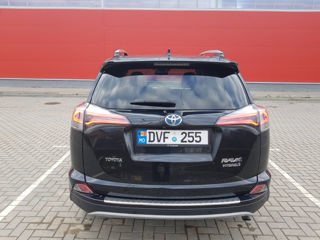 Toyota Rav 4 foto 3