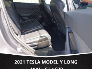 Tesla Model Y foto 8