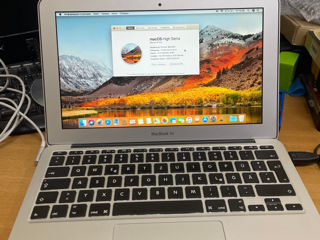 Apple MacBook Air A1370 EMC 2471 i5-2467M 1,60 ГГц 4 ГБ ОЗУ Ssd 128gb foto 1