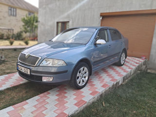 Skoda Octavia foto 1