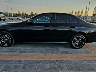 Mercedes E-Class foto 4