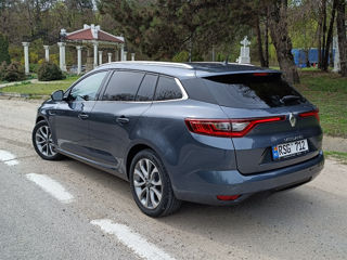 Renault Megane foto 2