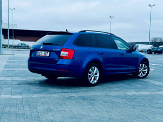 Skoda Octavia foto 3