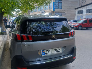 Peugeot 5008 foto 8