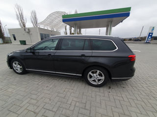 Volkswagen Passat foto 5