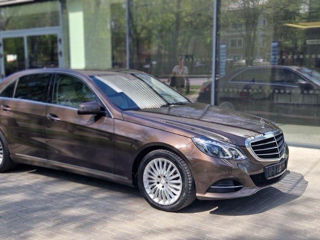 Mercedes E-Class foto 2