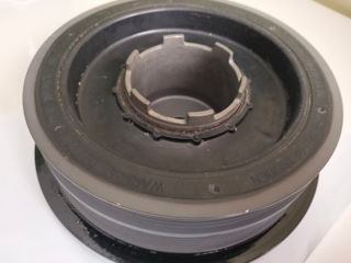 Шкив коленвала новый  оригинальный БМВ 11237805696.skiv colenvala BMW  nou original бмв БМВ .E60.E90 foto 0