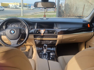 BMW 5 Series foto 7