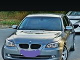 BMW 5 Series foto 7