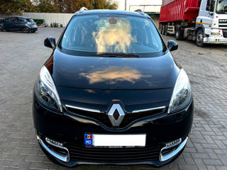 Renault Grand Scenic foto 3