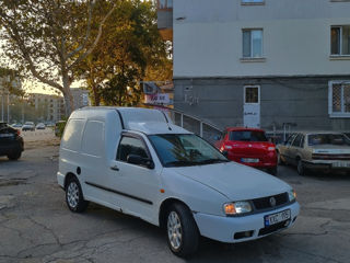 Volkswagen Caddy foto 2