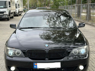 BMW 7 Series foto 6