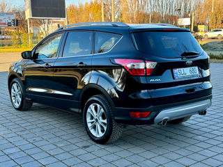 Ford Kuga foto 4