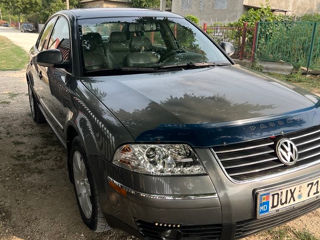 Volkswagen Passat foto 2