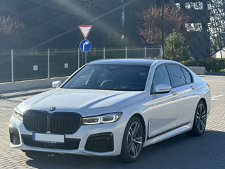 BMW 7 Series foto 2