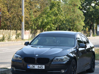 BMW 5 Series foto 4