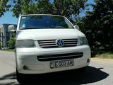 Volkswagen Caravelle foto 3