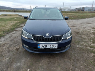 Skoda Fabia foto 2