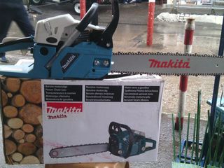 Motoferestrau Makita foto 1