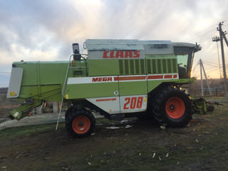 Claas Mega 208 foto 3