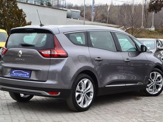 Renault Grand Scenic foto 2