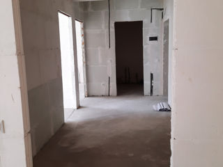 Apartament cu 2 camere, 64 m², Molodova, Bălți foto 7