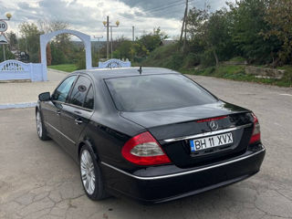 Mercedes E-Class foto 3