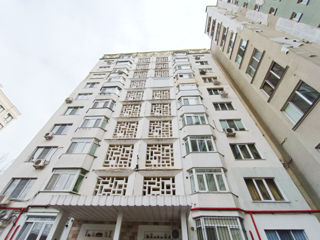 2-х комнатная квартира, 65 м², Ботаника, Кишинёв
