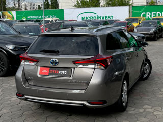 Toyota Auris foto 3