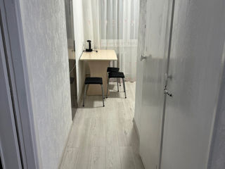 Apartament cu 2 camere, 42 m², Centru, Bălți foto 2