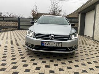 Volkswagen Passat foto 9