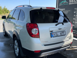 Chevrolet Captiva foto 4