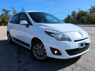 Renault Grand Scenic foto 7