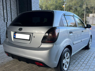 KIA Rio foto 3