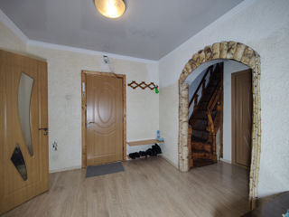 Apartament cu 4 camere, 97 m², Botanica, Chișinău foto 6