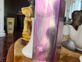 Versace Woman Eau de Parfum