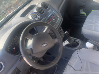 Ford Transit Connect foto 4