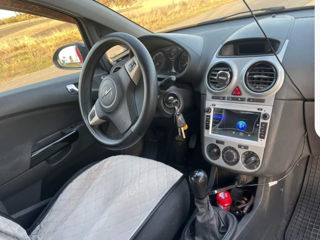 Opel Corsa фото 7